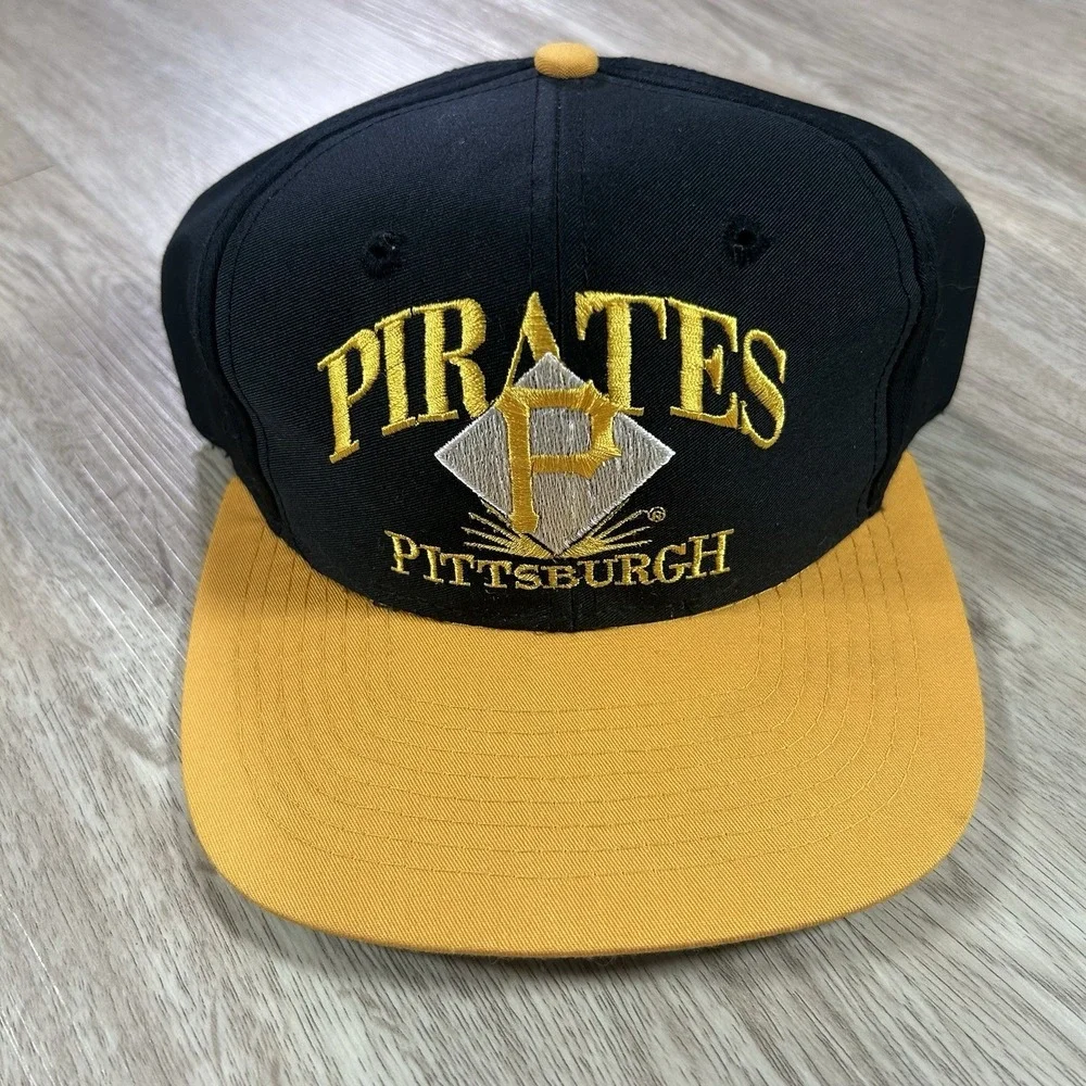 VTG Pittsburgh Pirates Snapback Hat MLB Baseball Signautes Black Yellow Cap